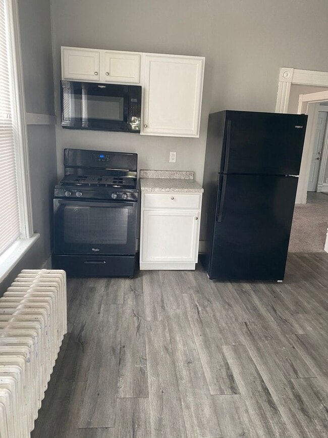 Photo - 1335 W 13th St Unit #2