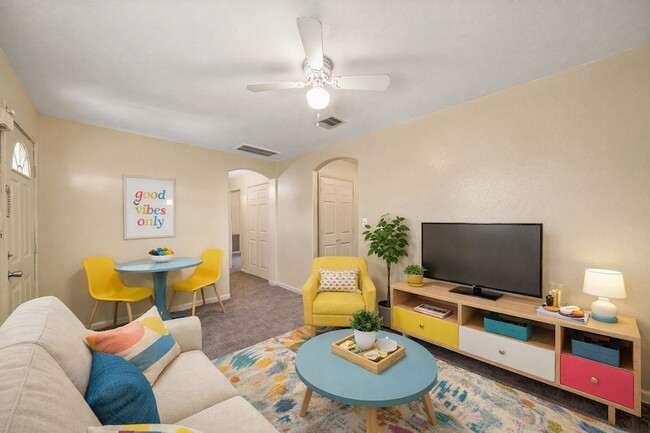 Photo - 4636 Mayflower St Unit A