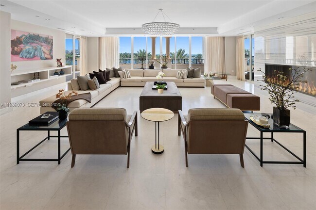 Building Photo - 7133 Fisher Island Dr Unit 7133