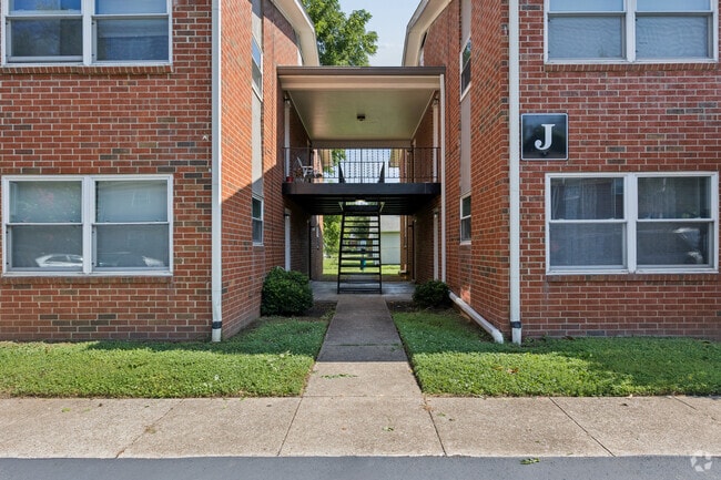 Poplar Village