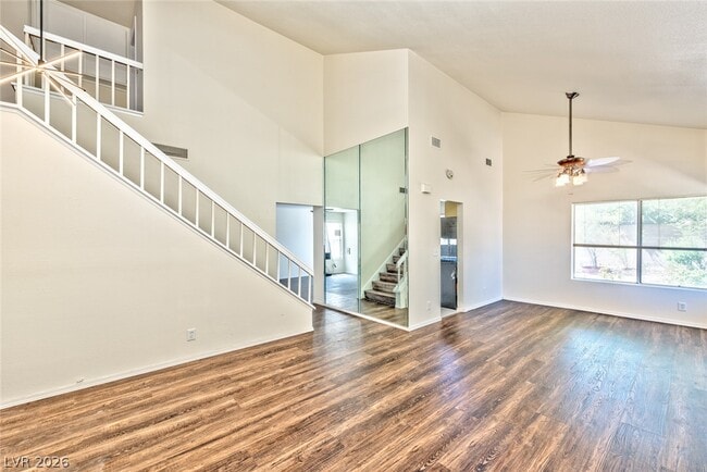 Photo - 7686 Selby Ct