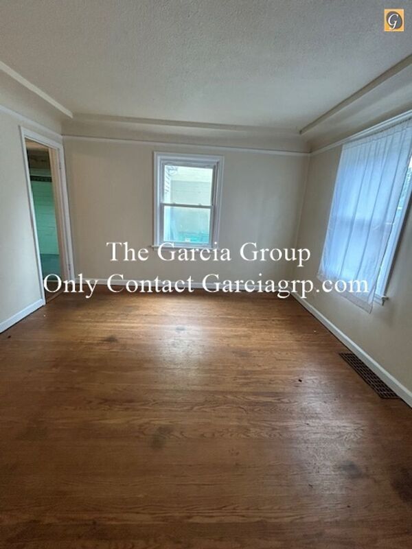 Photo - 6924 NE 7th Ave