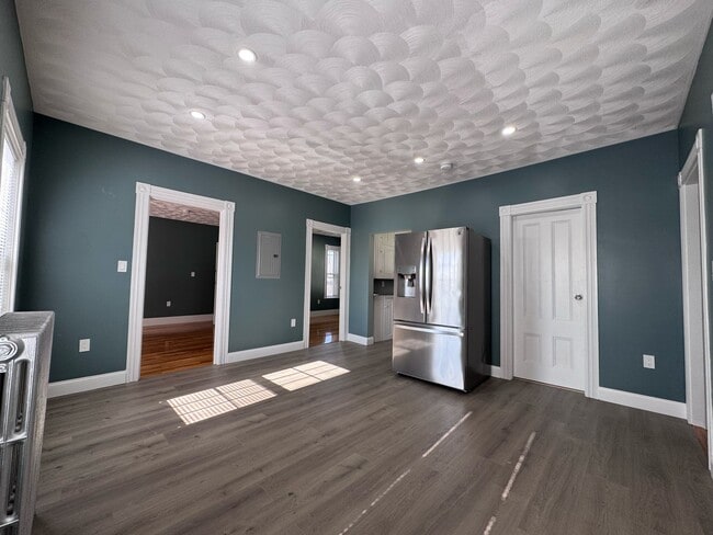 Photo - 45 Grove St Unit 2