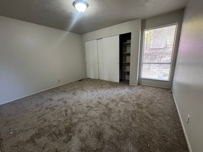 Photo - Beautiful Sandy duplex for rent!