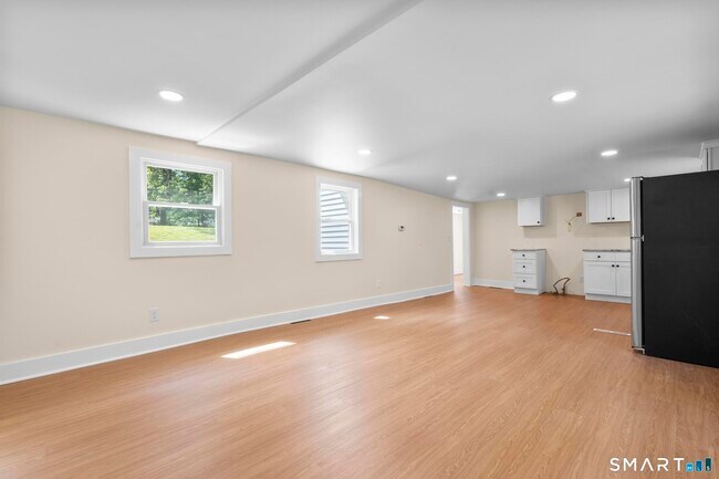 173 Elm Hill Rd