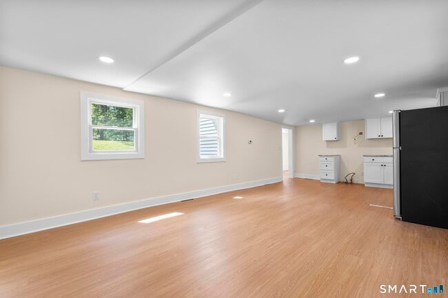 Photo - 173 Elm Hill Rd