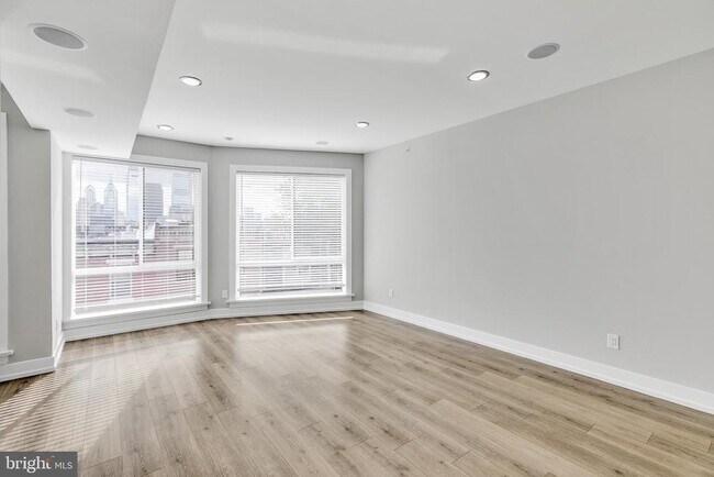 Photo - 1617 Brown St