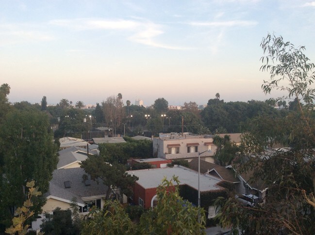 Private Roofdeck Views - 7505 Hampton Ave Unit 16