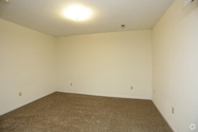 2BR, 2BA Loft - 1280 SF