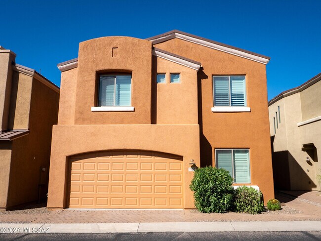 Building Photo - 4249 N Golden Ridge Ln