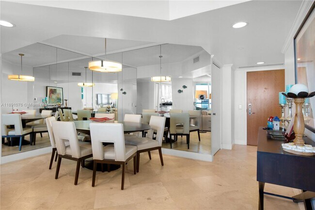 Photo - 21055 Yacht Club Dr Unidad 1504