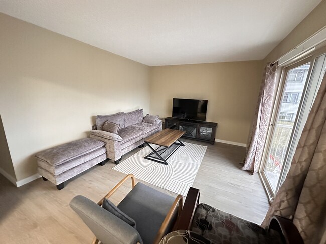 Photo - 1462-1462 6th Ave Unit 201A