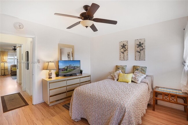 Photo - 820 SW 11th Ave Unit 18B