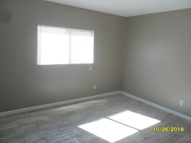 Photo - 11509 W Charter Oak Rd