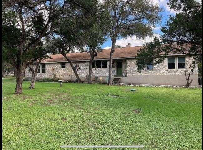 Photo - 2.35-acre farmhouse in the heart of Cedar Park available for rent!