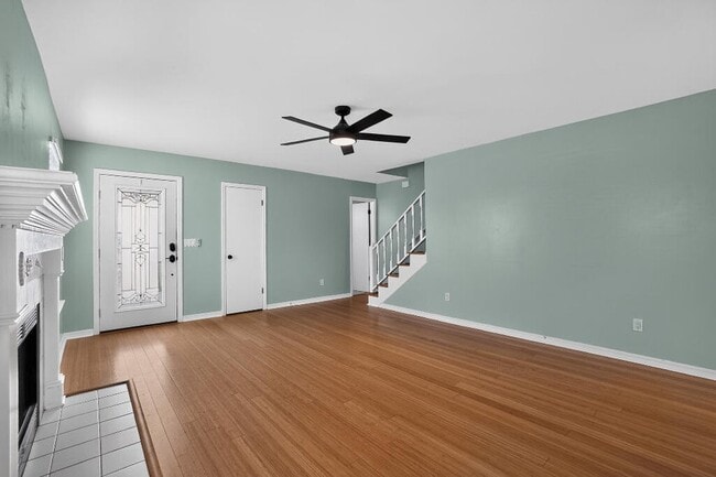 402 Sandy Ridge Cir