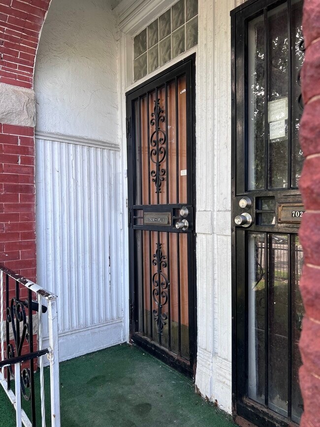 Photo - 7026 S Wentworth Ave Apartamento Unidad 1STFL