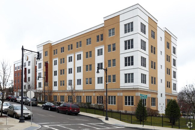 Photo - Franklin Hill Apartments