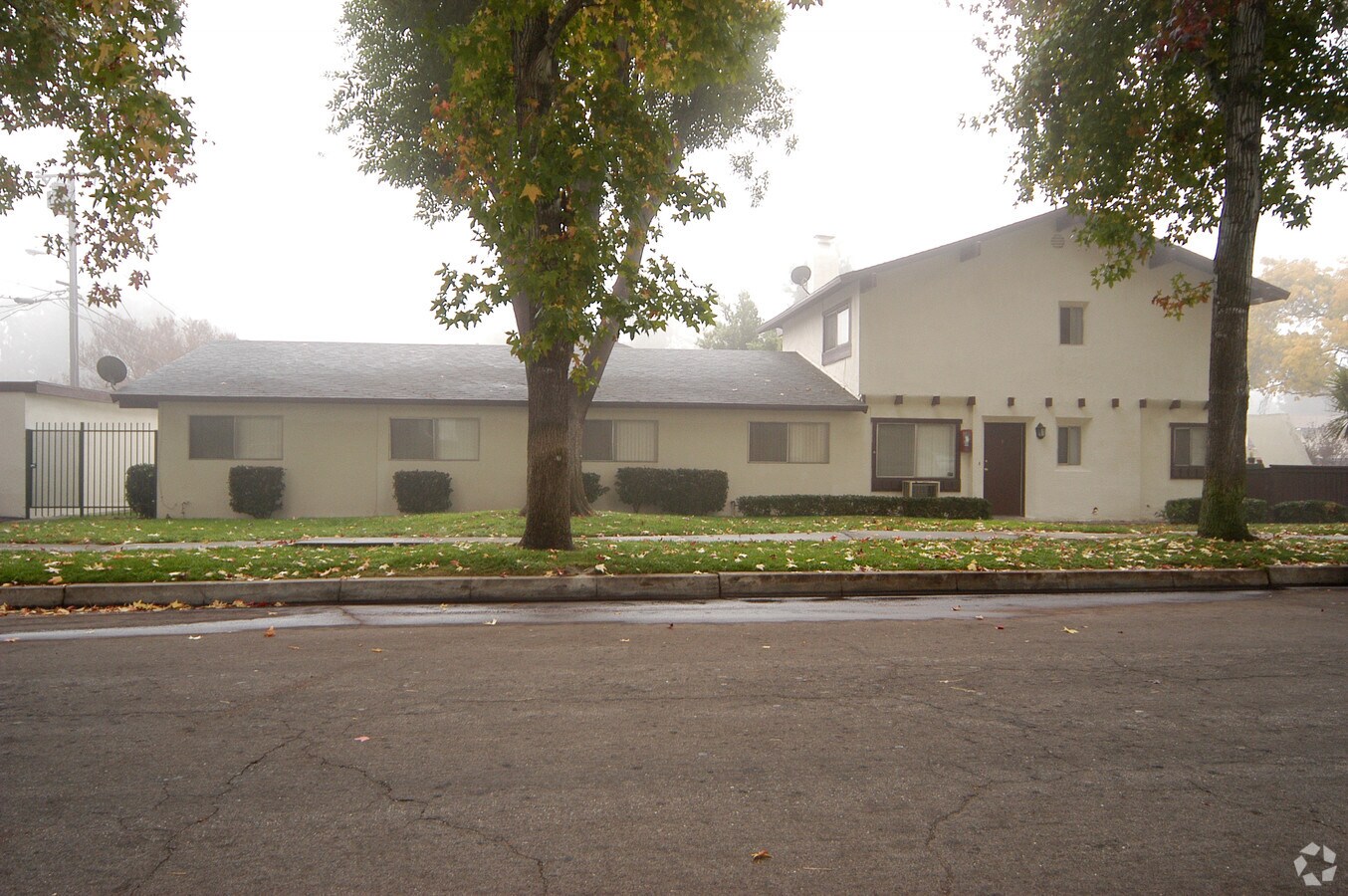 Casa Del Rey Apartments - Casa Del Rey Apartments