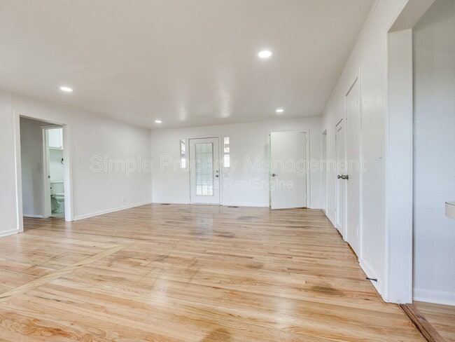 Photo - 4608 N Libby Ave