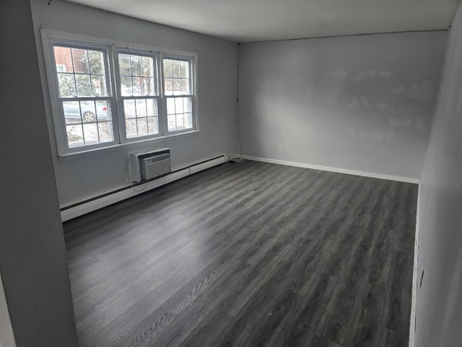 Photo - 364 Westwood Ave Unit Apt 46