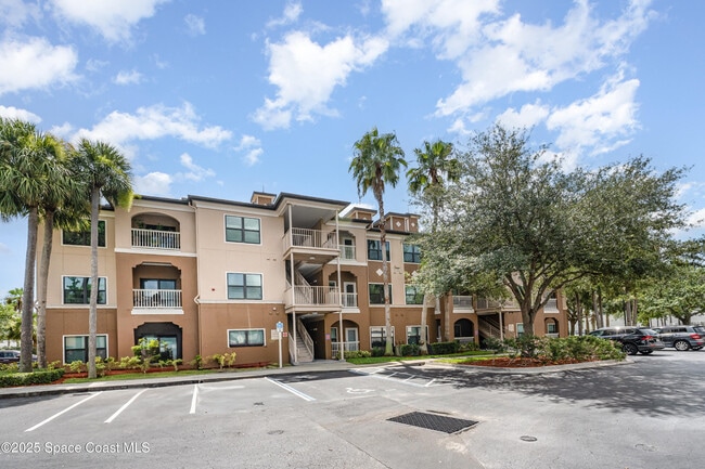 Building Photo - 6470 Borasco Dr Unit 2102