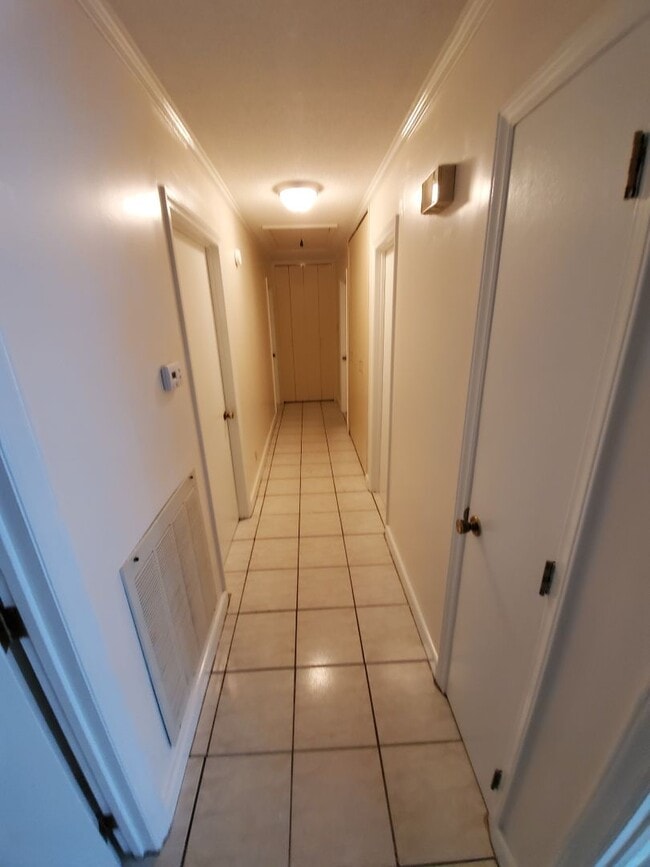Photo - Home for Rent. Kerr Lake