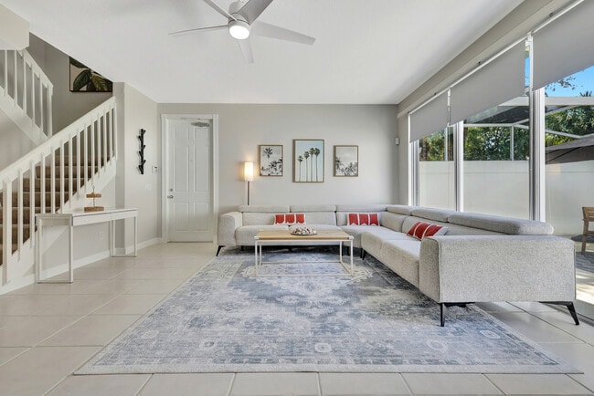 Photo - 28508 Alessandria Cir