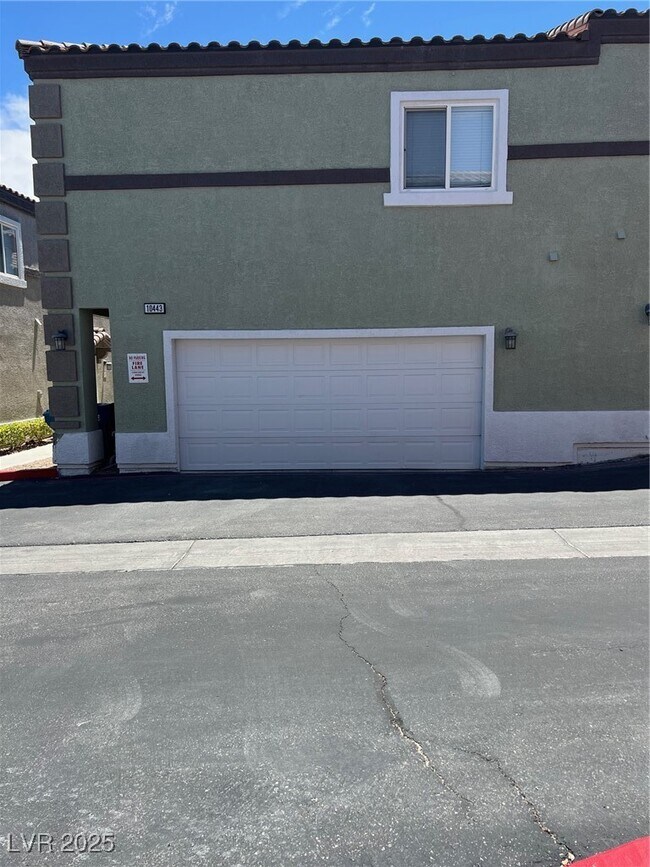 Photo - 10443 Alpine Edge Ave