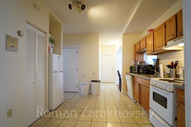 Photo - 3 Sutherland Rd Unit 2
