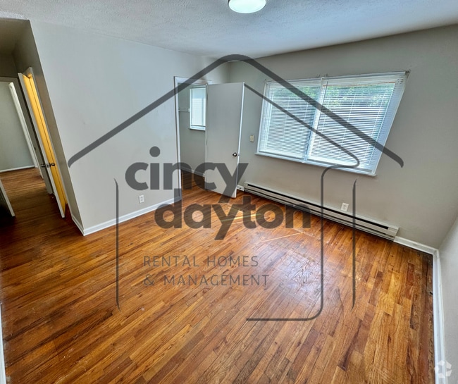Building Photo - 6118 Stover Ave Rental