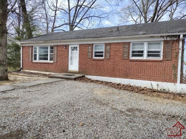Photo - 1338 Woodland Ave House