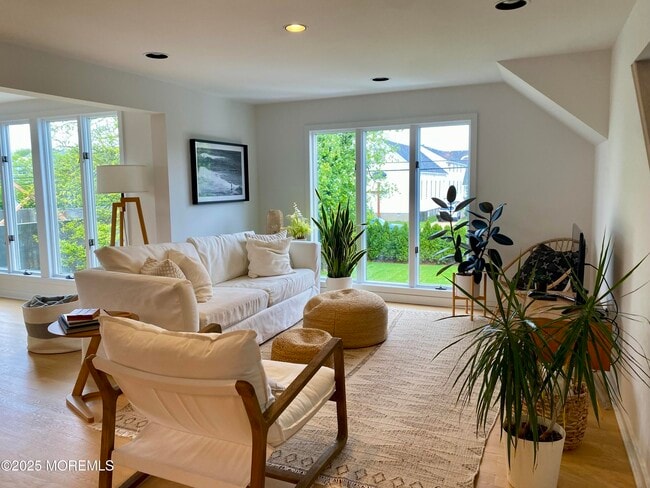 Photo - 121 Bridge Ave