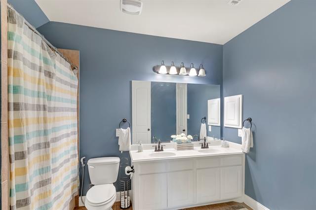 Photo - 3632 Danbury Ln