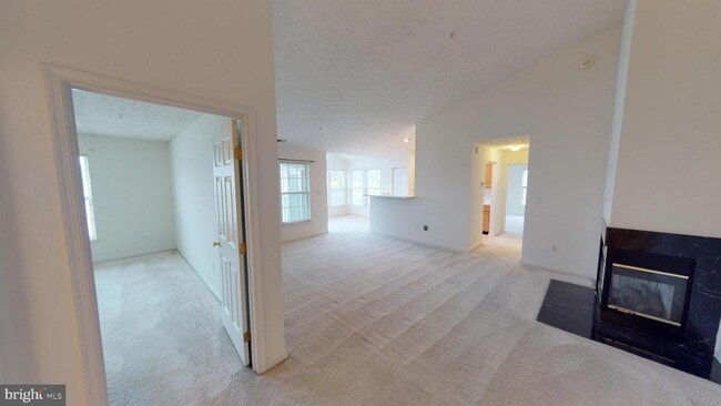 Photo - 2443 Blue Spring Ct Unidad 303