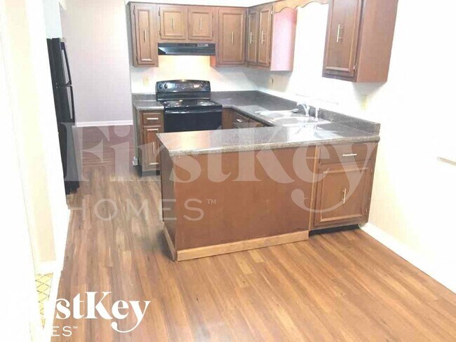 Photo - 2856 Baywood Dr