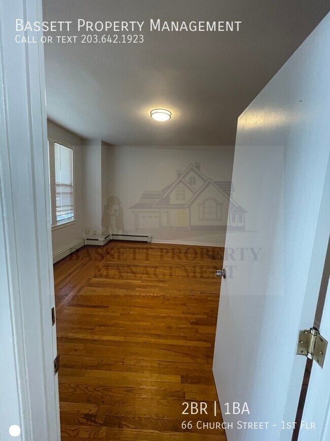 Photo - 66 Church St