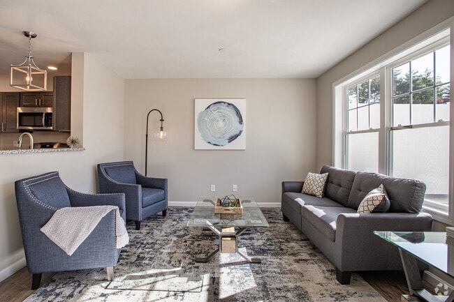 3BR, 1.5BA - 1320 sf - The Timbers