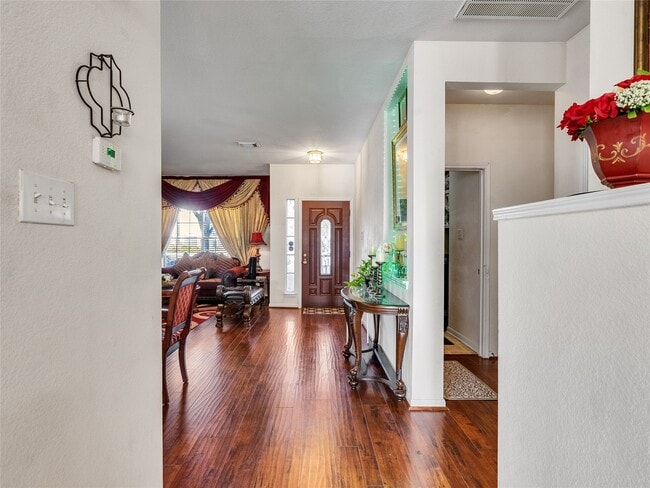 Photo - 5514 Gatesprings Ln