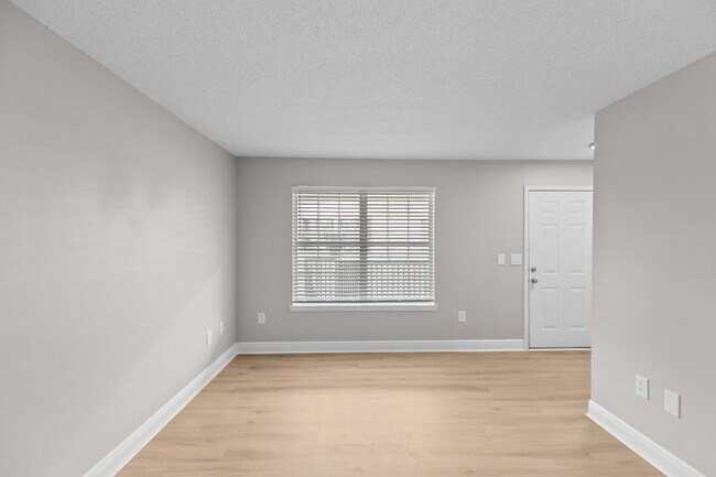 Photo - Megan Manor Apartments