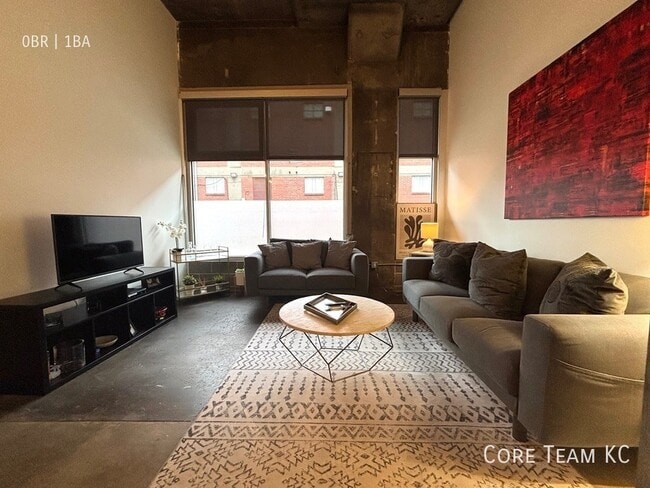 Photo - 1723 Walnut St Unit 208