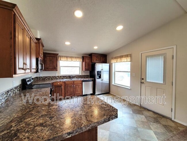 Photo - 114 First Avenue East - A