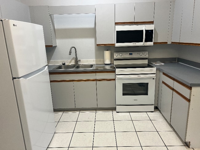 Photo - 6113 Michael Dr