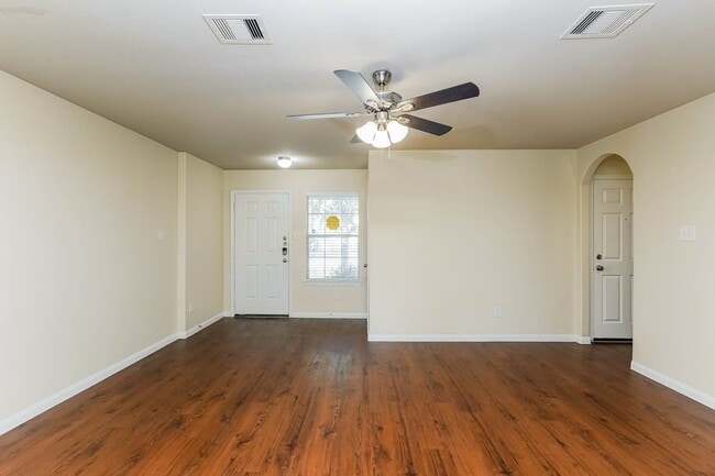 Photo - 18723 N Lyford Dr