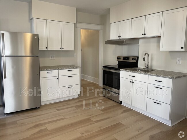 Building Photo - 211 Ballston Ave Unit 3 Rental