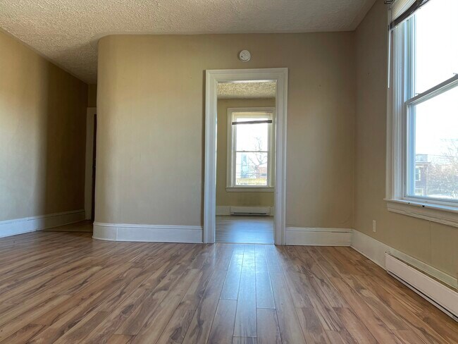 Photo - 40 Cranston Ave Unité 2