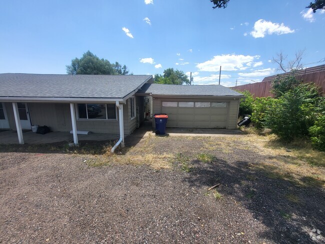 Building Photo - 9950 W 20th Ave Rental