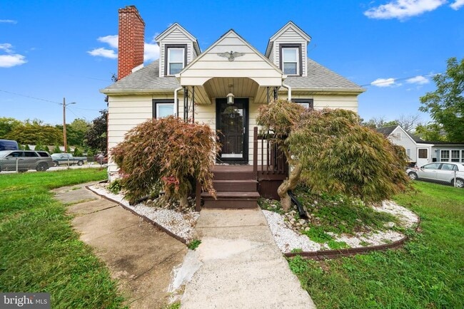 Photo - 624 Armstrong Ave