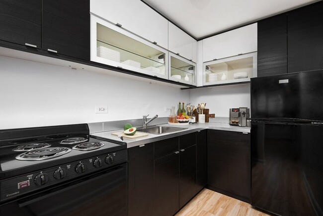 Photo - 3130 N Lake Shore Drive