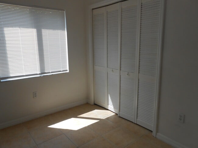 Photo - 205 Washington Ave Unit 205